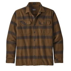 Patagonia men’s long sleeved fjord flannel shirt